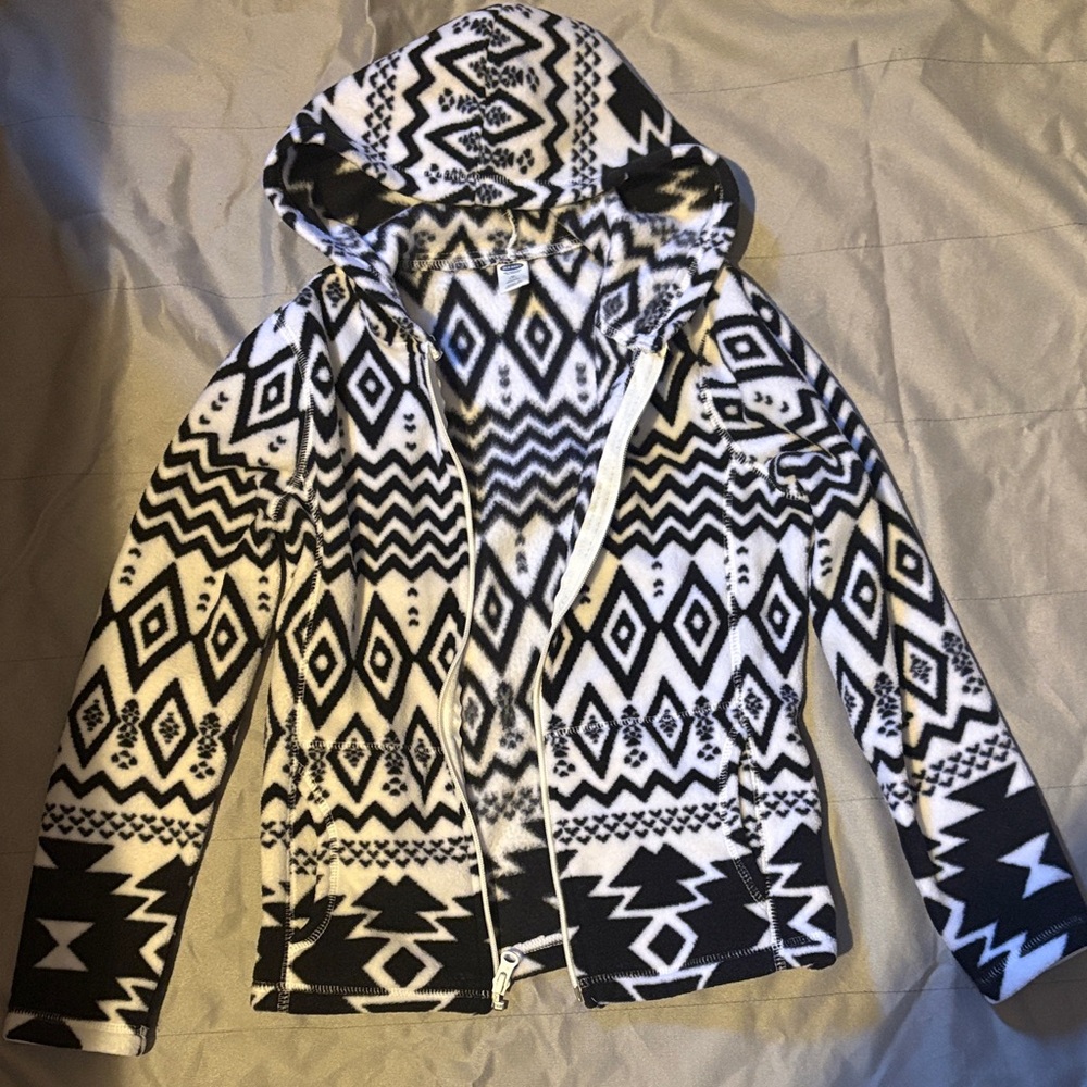 Old Navy Black and White Patterned Hoodie